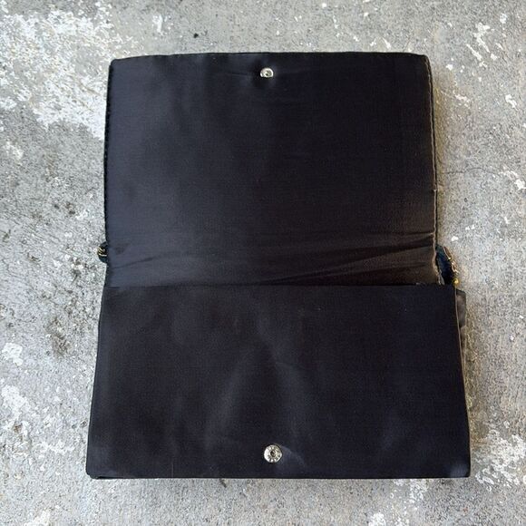 Vintage embroidered with metallic satin evening bag - Picture 5 of 10